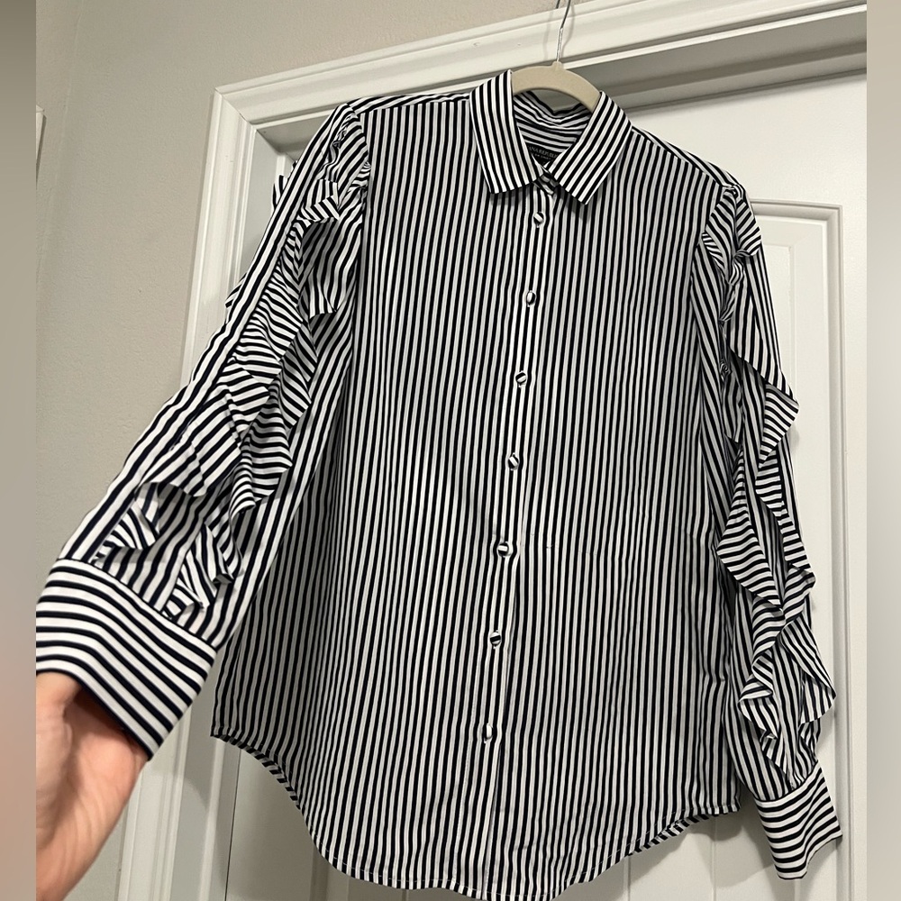 Banana Republic Dillon Black Blouse White Vertical Stripe Button Down Ruffle Top - Picture 7 of 13